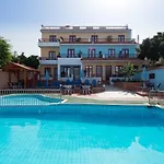 Thalassi מלון 3*