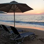 מלון Thalassi 3*