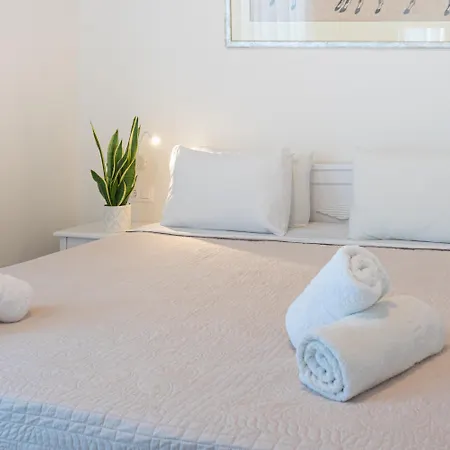 Thalassi Hotel